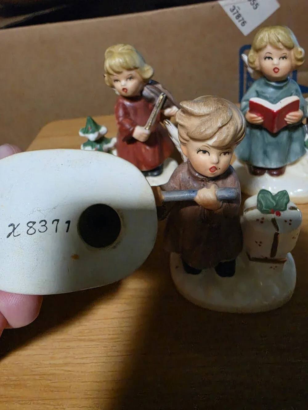 Set Of 4 Napcoware Angel Christmas Figurines X8371 Playing Music 3.5